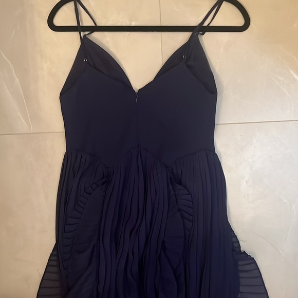 GUESS by Marciano elegant dark blue evening dress. Worn once. - Picture 7 of 7
